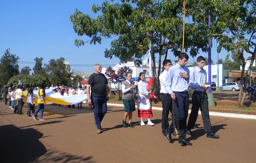 The Basque community led the San Ignacio procession