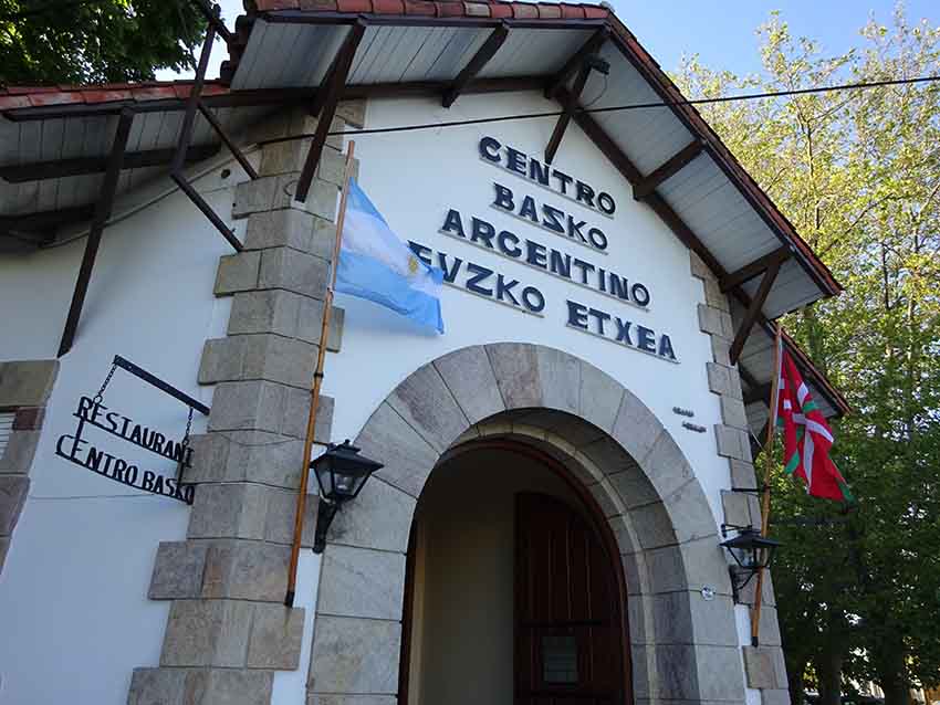 Organizada por Euzko Etxea Necochea