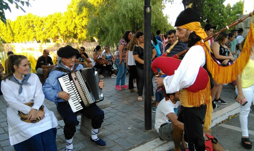 Live Basque music