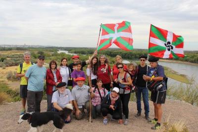 Hiking thanks to the Baskos de la Confluencia