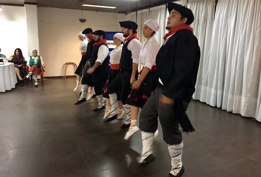 Danzas vascas desde Bariloche