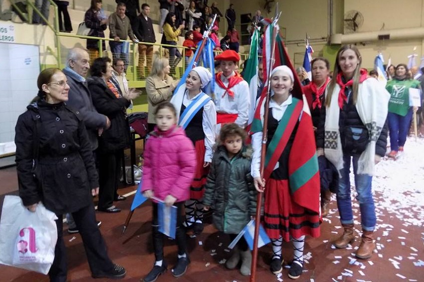 Basque club delegation form the Beti Aurrera 