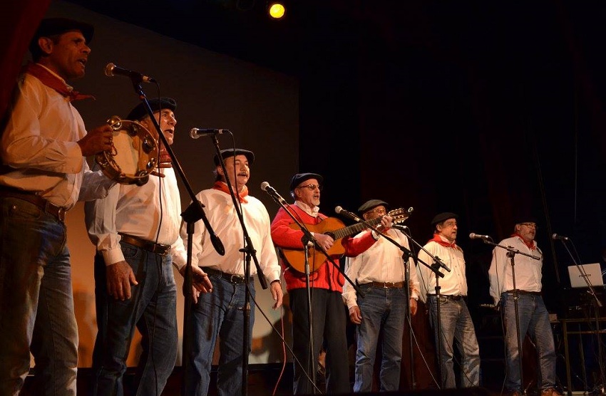 Otxote Osasuna from Necochea at the Immigrant Day festivities in Maipu