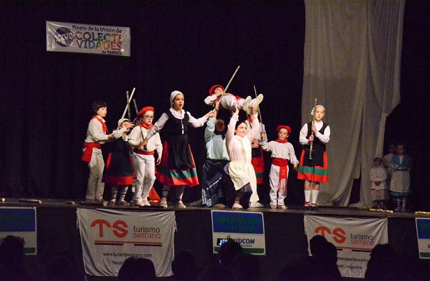 Basque dance in Tandil