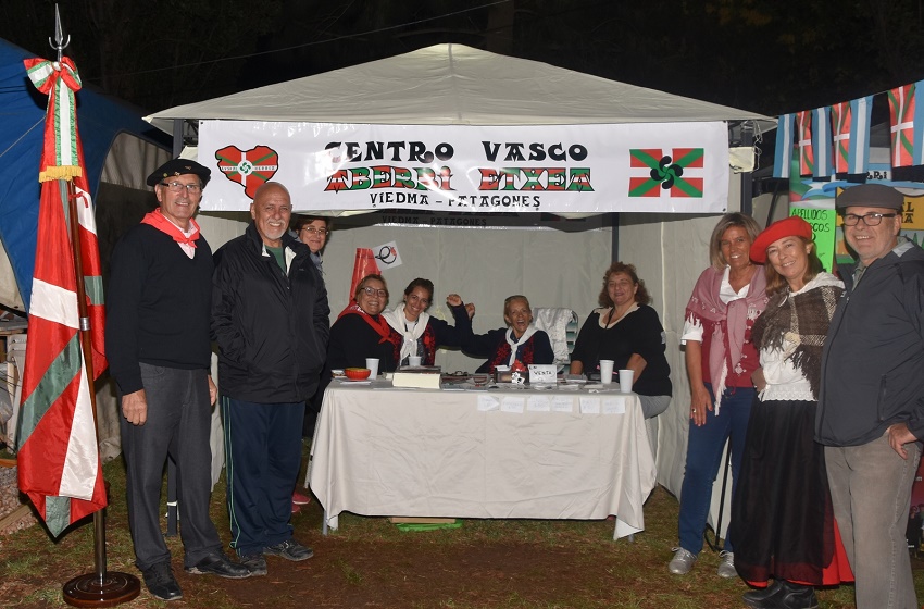 Stand vasco en la Fiesta de la Soberanía Patagónica 2018