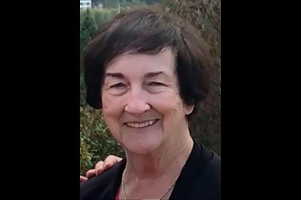 Betsy Louise (Echenique) Hauck