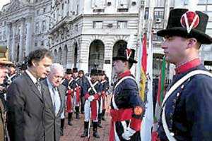 Un momento de la ceremonia (foto Rafael Calviño, LN)