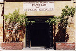 Edificio de la Facultad de Ciencias Sociales de la Universidad de Buenos Aires, Argentina.