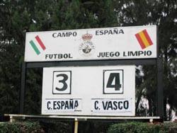 Bajo la denominación de Centro Vasco, el Euskadi venció el pasado domingo el Torneo de la Cruz de Mayo tras derrotar en la final al Club España 3-4 (foto JAG)