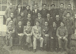 Grupo de Oficiales del Batallón Amaiur condenados a Muerte en el penal de Burgos (foto Urarte)