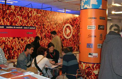 Stand de Euskadiko Soinuak en el Midem 2004 (foto ES)