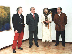 Inauguración de una exposición del pintor tudelano Javier Sueskun en la Casa Navarra