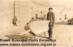 Guillermo Larregui, el vasco de la carretilla (foto Museo Miramar)