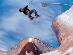 Un espectacular salto del algortarra Javier Mendizabal (foto Slap)