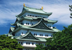 Castillo de Nagoya. Nagoya es la capital de la Prefectura de Aichi, donde se celebra, hasta el 25 de septiempre la Expo (Exposición Mundial)
