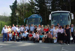 Un centenar de personas se dieron cita en el Encuentro de Centros Vascos celebrado el pasado mayo en Loiola (foto euskalkultura.com) 