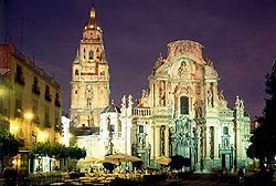 Una bella imagen de la Catedral de Murcia