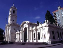 Vascos en Jujuy: La construcción de la catedral de Jujuy (1761-1765) fue costeada por el andoaindarra Agustín de Leiza y de Latijera