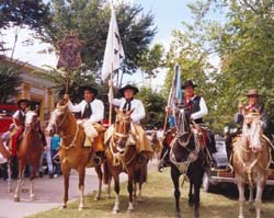 Gauchos jujeños tomando parte de una edición anterior de la Fiesta Nacional del Potrillo