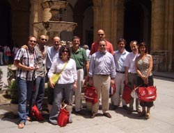 Grupo de participantes en el Simposio Diáspora Vasca de Sevilla (foto Marek Dominic Peda)