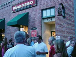 Aspecto exterior del 'Basque Market', concurrido establecimiento del centro de Boise que ahora cambia de propietarios (foto euskalkultura.com)