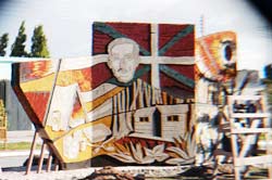 Mural-monumento vasco en Comandante Luis Piedra Buena (provincia de Santa Cruz), obra del artista local Patricio Figueroa (foto Arizmendi)