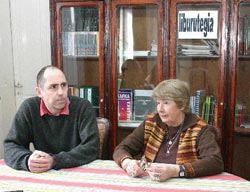 Jose Luis Artuch y Mariquita Goizueta, miembros del Centro Vasco Hiru Erreka (foto VozPueblo)