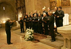 Una actuación del coro Gaztelupe en la iglesia San Vicente de Donostia (foto Gaztelupe)