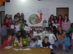 Los txikis de Mar del Plata en las actividades que desarrollaron con ocasión del Araba Euskaraz 2006