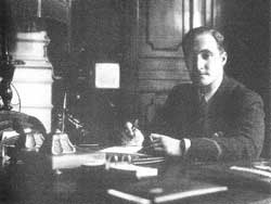 José Antonio Aguirre Lecube presidió el primer Gobierno Vasco, constituido ante el Arbol de Gernika el 7 de octubre de 1936