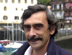 Juan Bautista Berastegi Antton Abbadia 2006 sariaren irabazlea. Abenduan emango diote