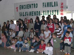 Las generaciones más jóvenes de la extensa familia vasco argentina Salsamendi-Sarasti