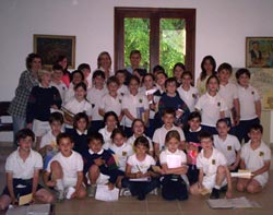 El grupo de alumnos durante su visita al Centro