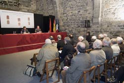El Seminario, ayer en Roncesvalles, con representantes de ambas Navarras  (foto G. de N.)