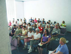 Estudiantes en una sesión de la edición Ikasi 2002, celebrada en Reno, Nevada (foto EuskalKultura.com)