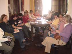 Un momento de la reunión de Bibliotecas Vascas Argentinas (foto EuskalKultura.com)
