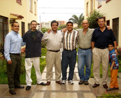 Varios miembros de la familia Lizarzaburu durante un encuentro realizado a comienzos de año (fotos JL Lizarzaburu)
