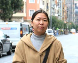 Xiao Fang, que reside desde hace 7 años en Bilbao, valora la importancia de la familia (foto LA Gómez)