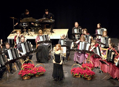 A partir de mañana y hasta el domingo la Orquesta de Acordeones de Bilbao ofrecerá cuatro conciertos en Galicia