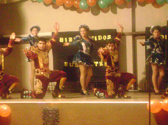 Exhibición de bailes de Cultura Aymara (fotos SantiagoEE)