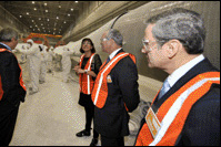 La consejera Ana Agirre durante su visita a las instalaciones de la empresa Gamesa en Pensylvania (foto Spri.es)