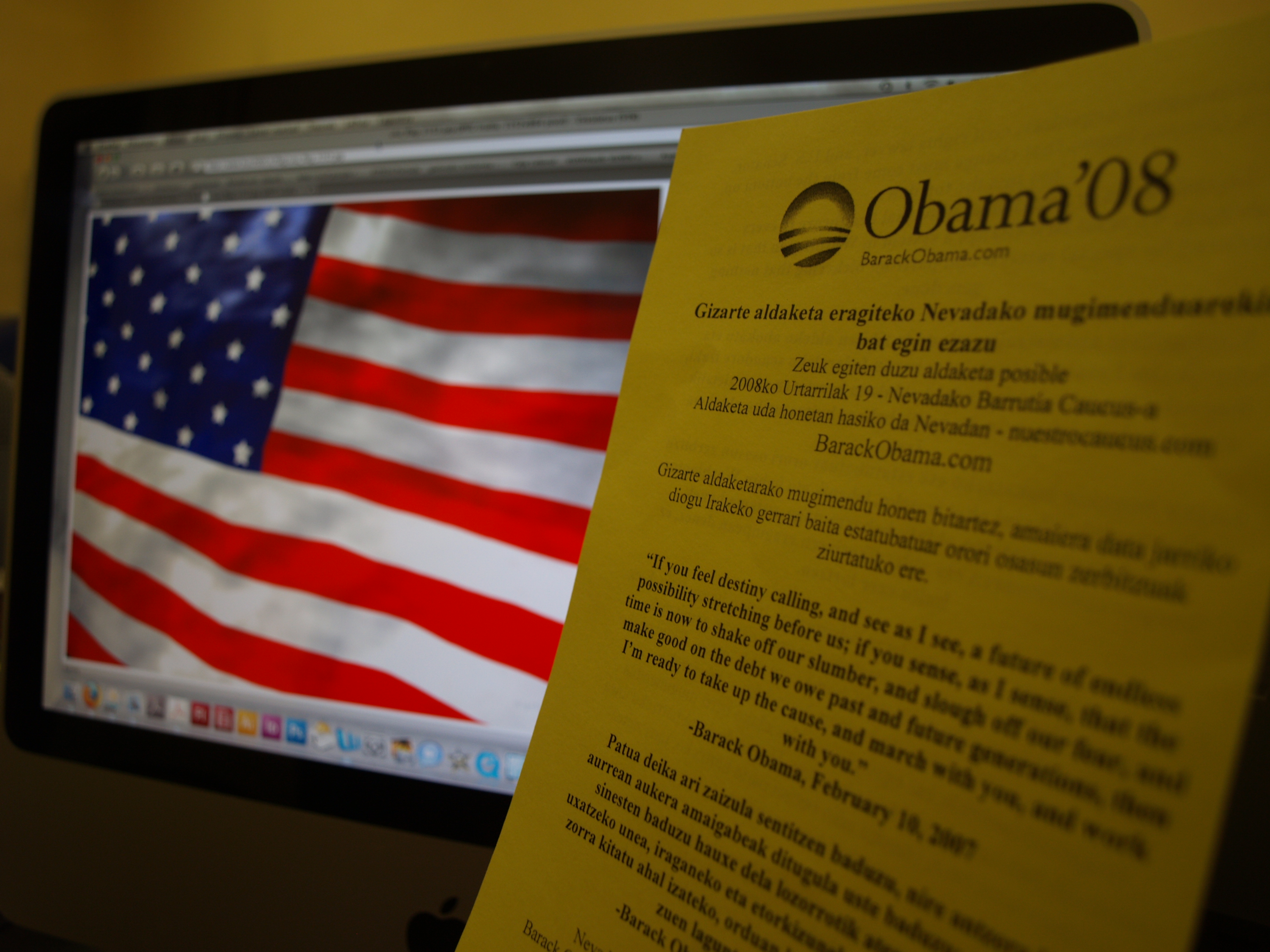 Barack Obamaren aldeko propaganda euskaraz (argazkia klikatu testua irakurri ahal izateko)