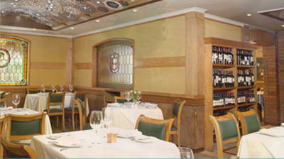 Interior of the Pinpilinpausha restaurant