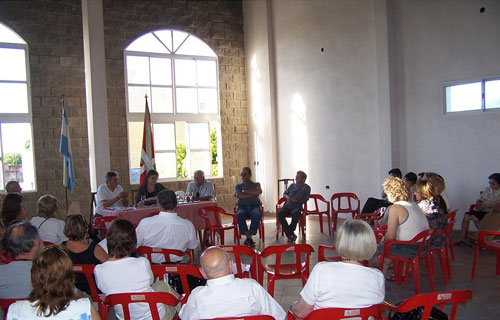 Reunión de "Nazio Eztabaidagunea-Foro de Debate de la Diáspora Vasca Americana" el pasado mes de octubre en José C. Paz