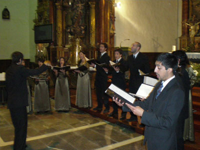 Camerata de La Luna en el concierto que ofrecieron en la iglesia de Zegama (foto EuskalKultura.com)