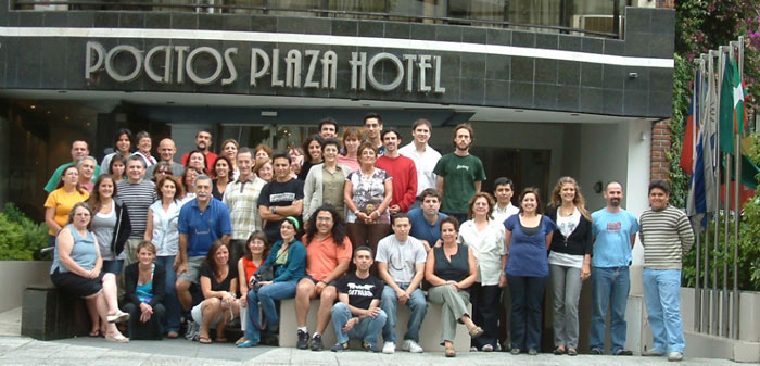 El hotel Pocitos de la capital uruguaya volverá a alojar a los participantes den el barnetegi de verano. La foto corresponde al barnetegi de enero del pasado año