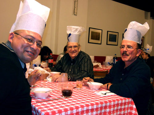 Cena y celebración de la tamborrada de San Sebastián en Eusko Etxea de Nueva York (foto EE)