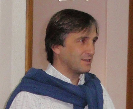 Mikel Irazusta, reelegido presidente del Centro Vasco Unión Vasca Sociedad de Socorros Mutos de Bahía Blanca, en Argentina (foto EuskalKultura.com)
