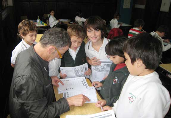 José Francisco Zinkunegi dio una clase a los alumnos del Instituto Euskal Echea