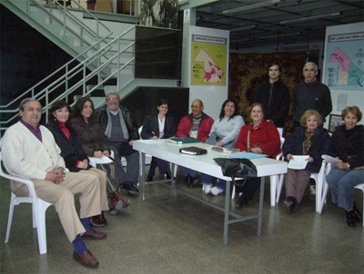 Equipo de trabajo: (sentados) Ezequiel, Amanda, Marianela, Oscar Nelson, Iliana Luz, Emilio, Sandra, Marta, Margarita y Angelita, (de pie) Cesar Usal y Jose Echavarria (foto ChacoEE)